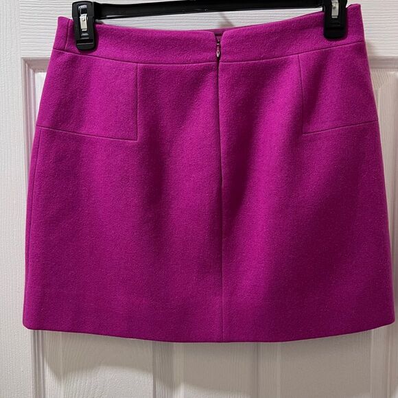 J. Crew Wool Magenta Mini Skirt w/Front Pockets Classic A-Line Silhouette-SZ 6 - Picture 2 of 5